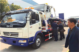 呼中汽车道路救援拖车价格